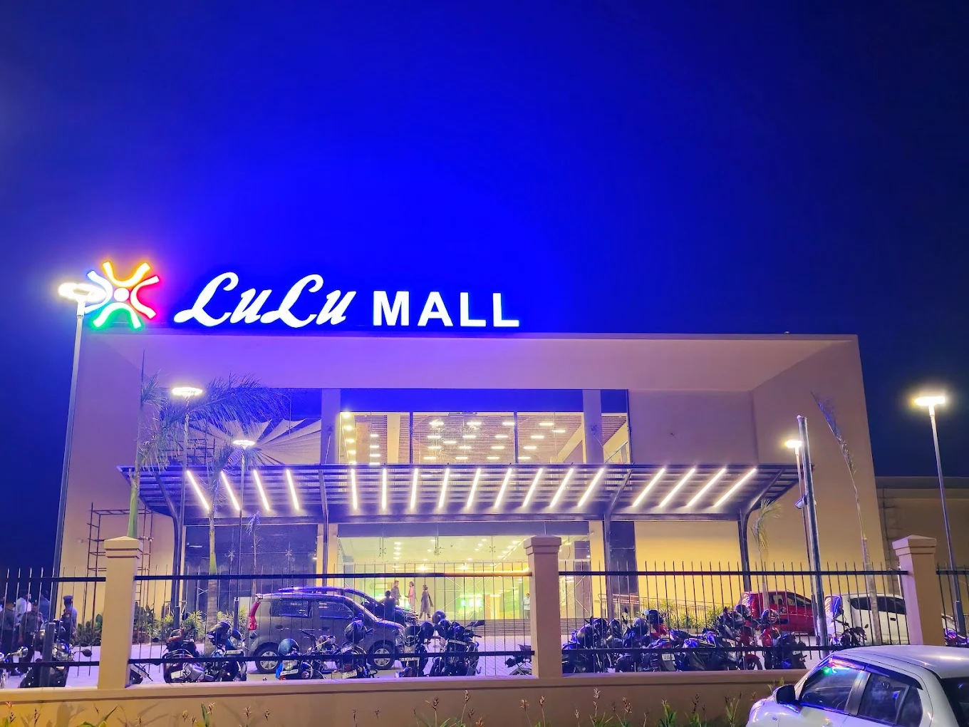 Lulu Mall & Hypermarket, Palakkad