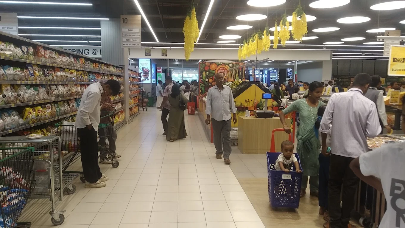 Lulu Mall & Hypermarket, Palakkad